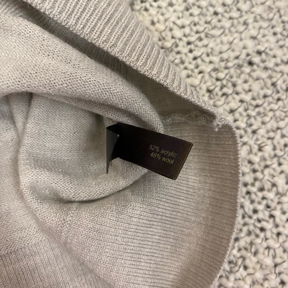 ✰ 2 vintage the limited scoop neck sweaters in gray and navy ✰ - Picture 4 of 7